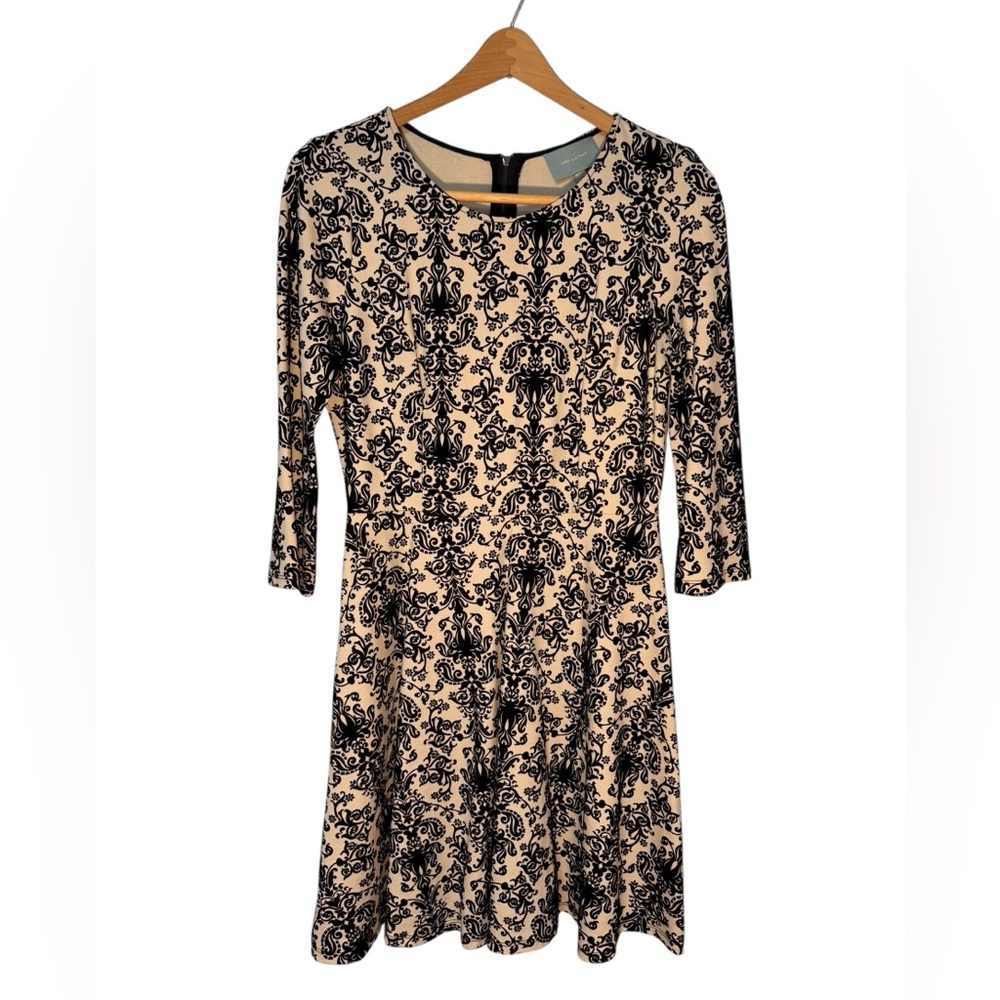Skies Are Blue Black and Cream Long Sleeve Dress
